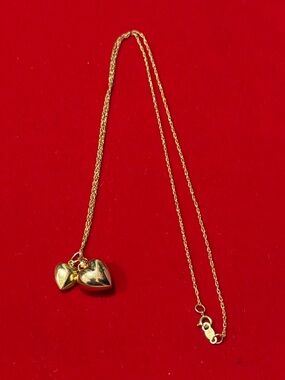 14k Gold Hearts Necklace - Unbranded